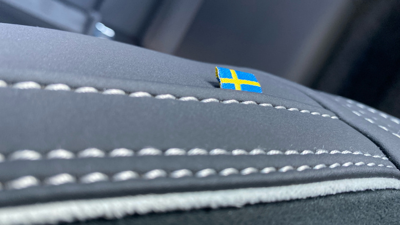 Volvo XC40 2.0 B3P Plus Dark 5dr Auto Petrol Estate